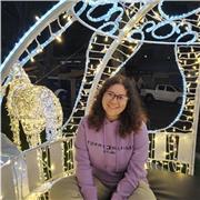 Te puedo ayudar con trabajos de python básico, o explicarte el funcionamiento de este